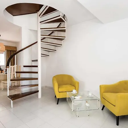 Puerto Del Carmen Sleeps 6 Air Con Wifi Вилла *